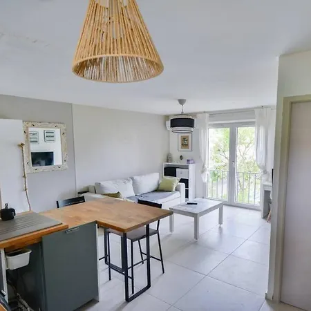 Pompignane Avec Parking Gratuit *